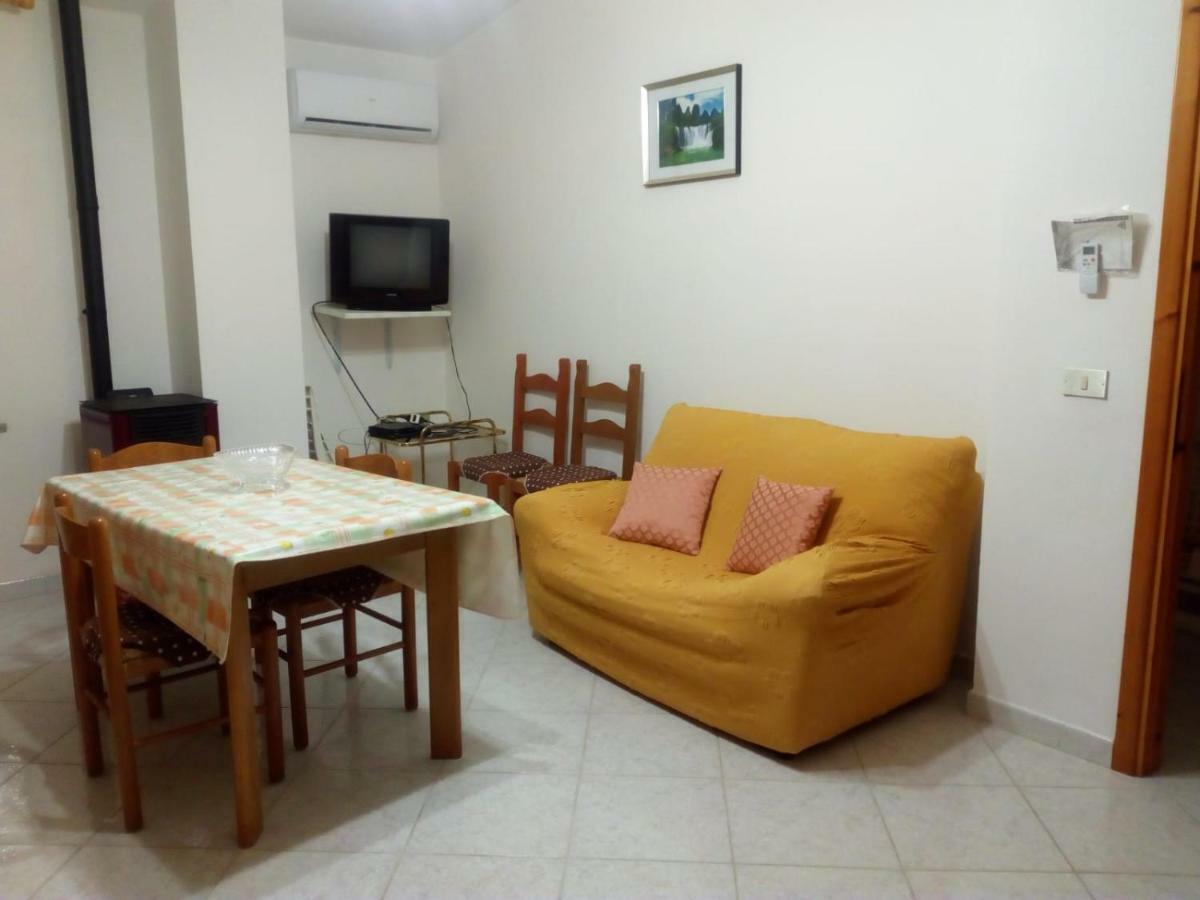 Apartamento Santu Luisu Iun P2230 Galtellì Exterior foto